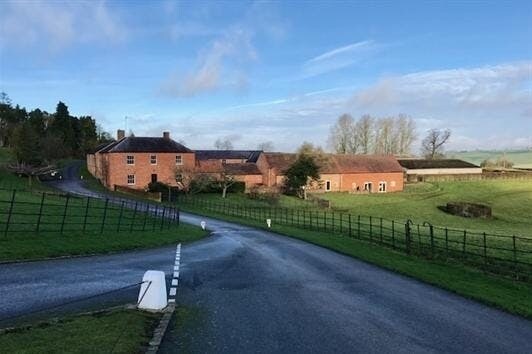 Thame Rd, Aylesbury for lease Building Photo- Image 1 of 3