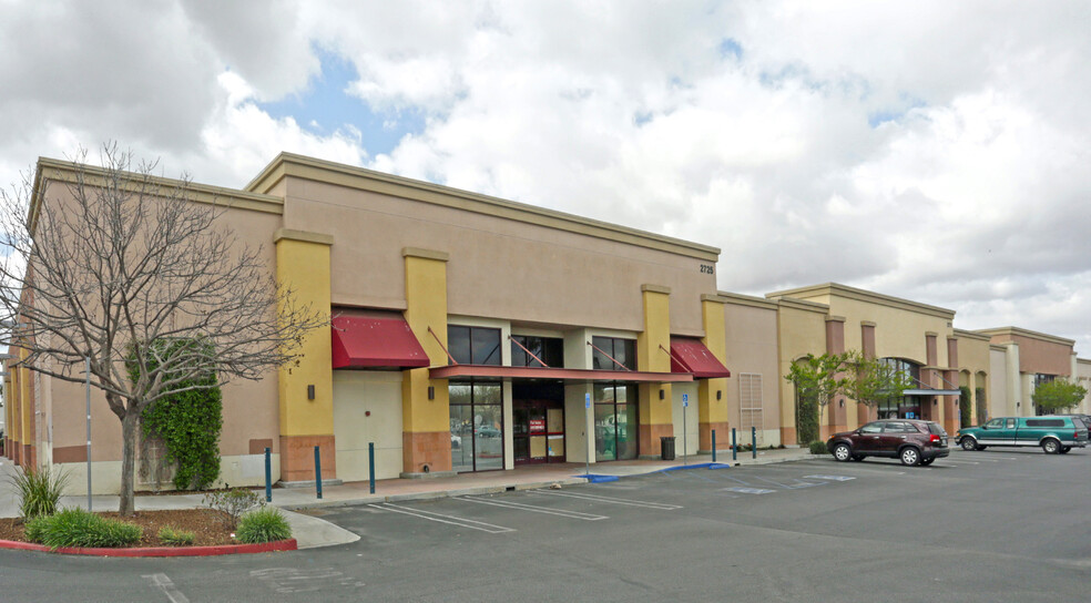 2701-2897 W Florida Ave, Hemet, CA for lease - Building Photo - Image 1 of 11