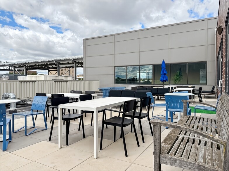 1622-1650 W End Blvd, Saint Louis Park, MN for lease - Interior Photo - Image 2 of 18