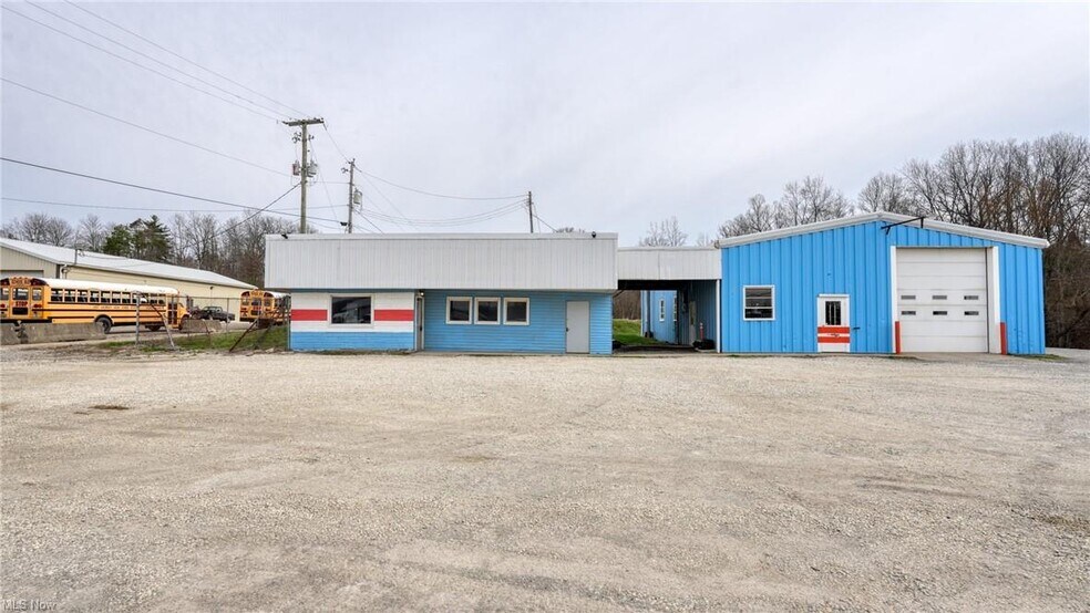 11445 E Pike Rd, Cambridge, OH for lease - Primary Photo - Image 1 of 49