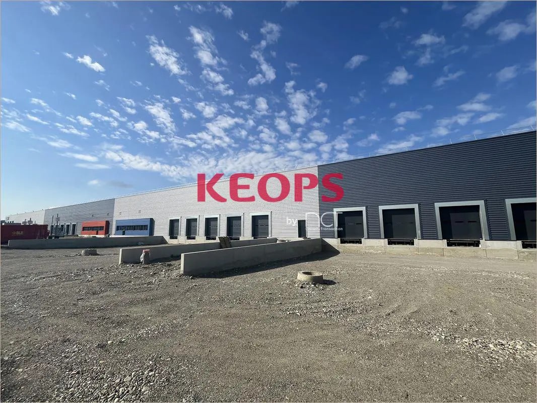 Flex in Toulouse for lease Building Photo- Image 1 of 9
