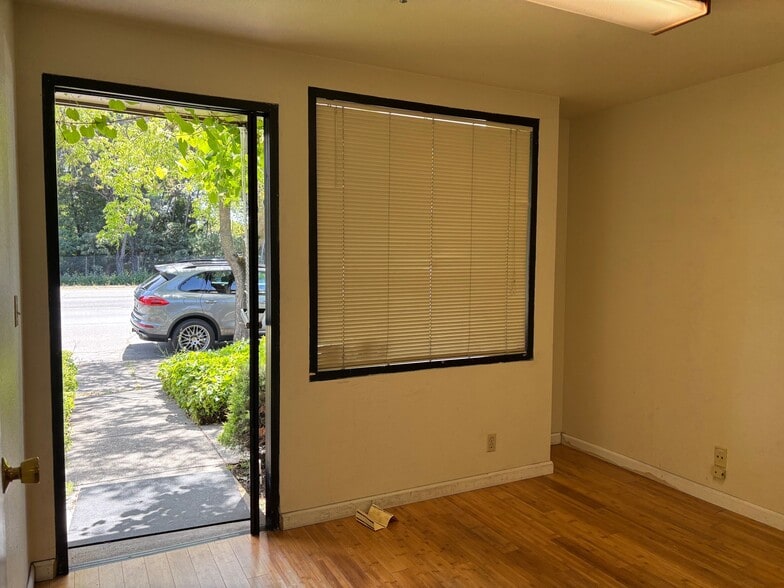 1848-1852 W Imola Ave, Napa, CA for sale - Interior Photo - Image 2 of 11