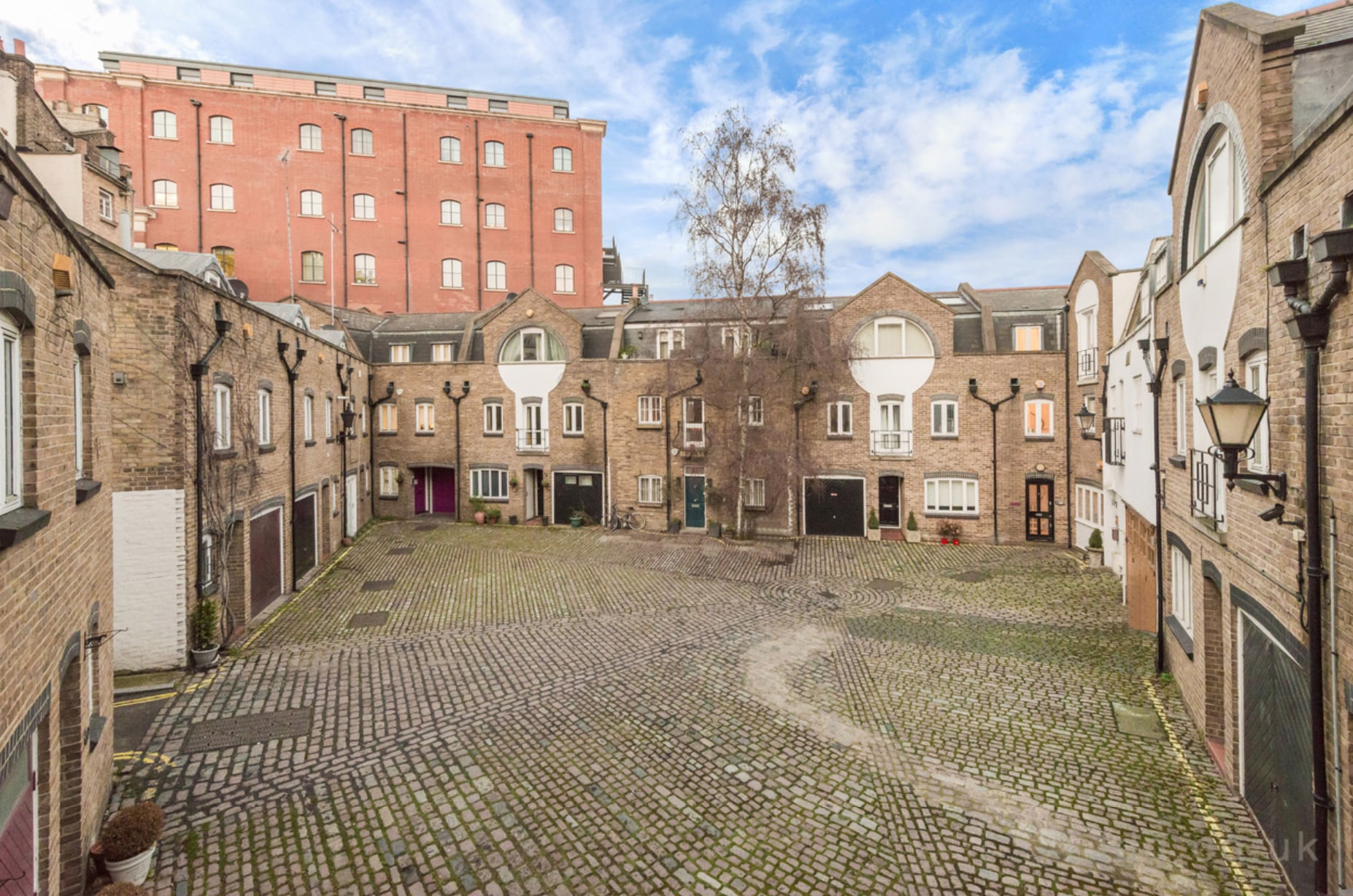 12 Celbridge Mews, London for sale Primary Photo- Image 1 of 1