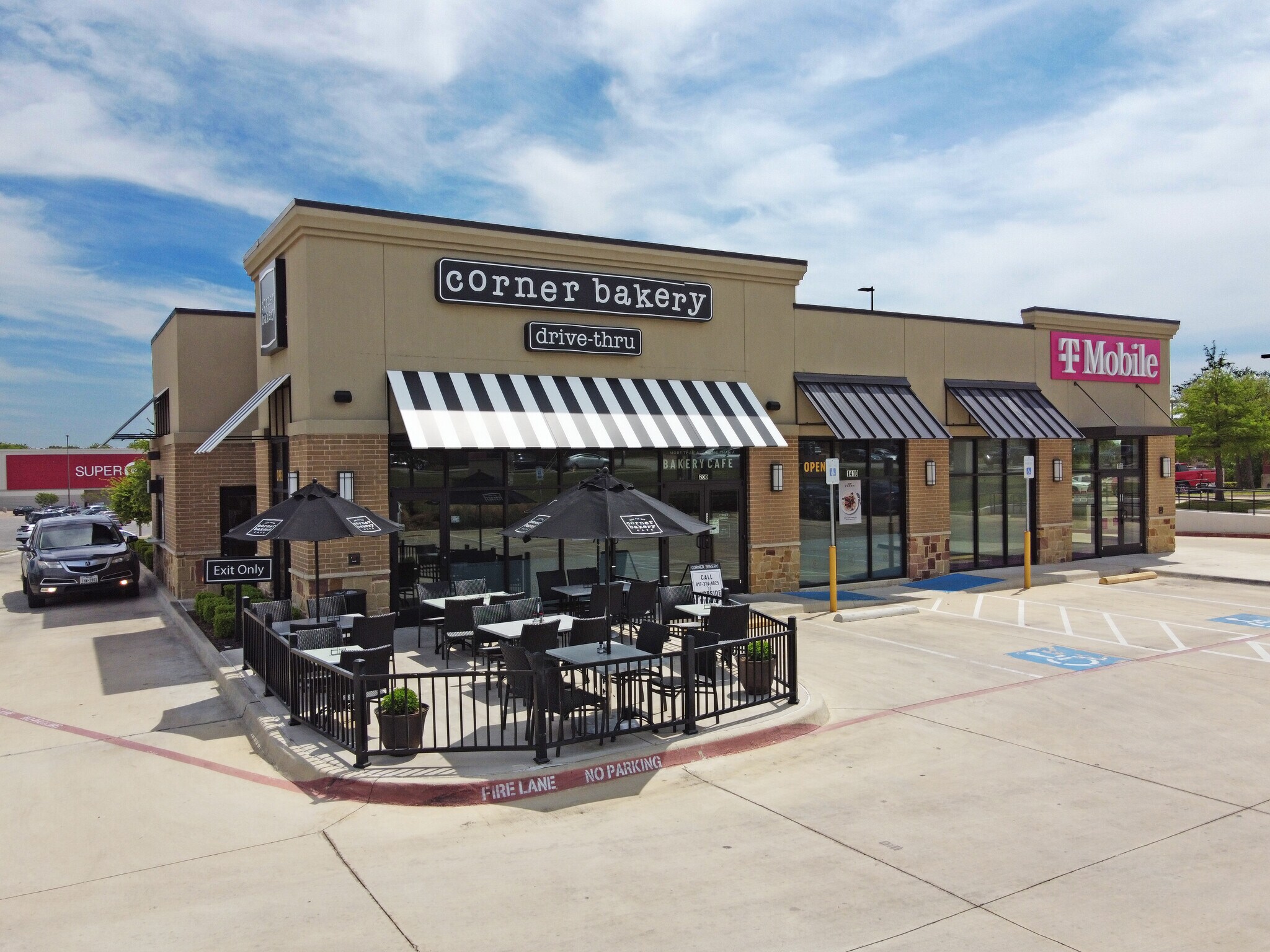 1410 Precinct Line Rd, Hurst, TX for sale Building Photo- Image 1 of 1