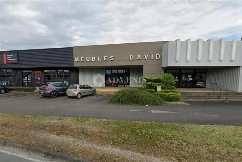 Retail in MARSAC-SUR-L'ISLE for lease Building Photo- Image 1 of 4