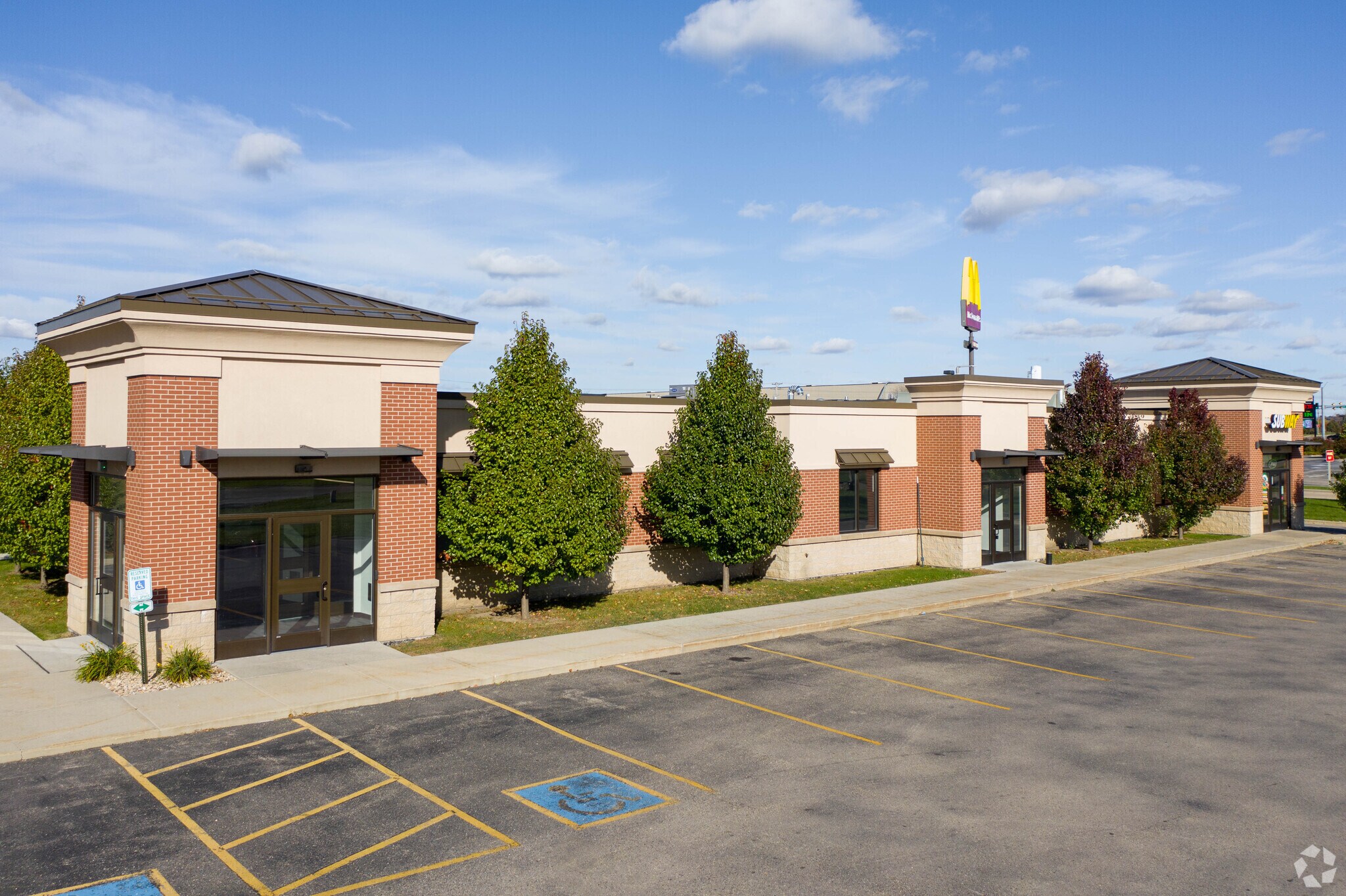 HWY-19 Server Dr, Windsor, WI for sale Primary Photo- Image 1 of 1