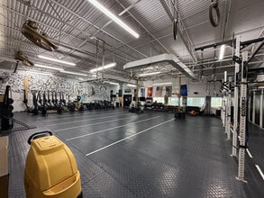 11300-11354 Wiles Rd, Coral Springs, FL for lease Interior Photo- Image 2 of 13