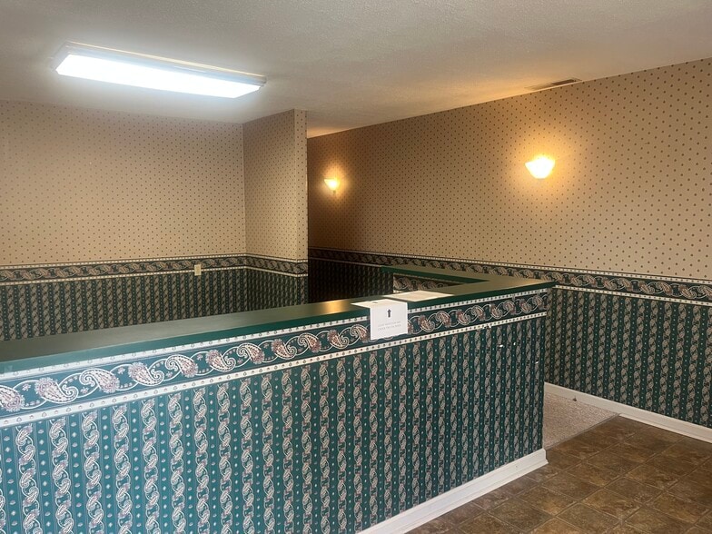 5 S Main St, Frankfort, IN for lease - Building Photo - Image 3 of 10