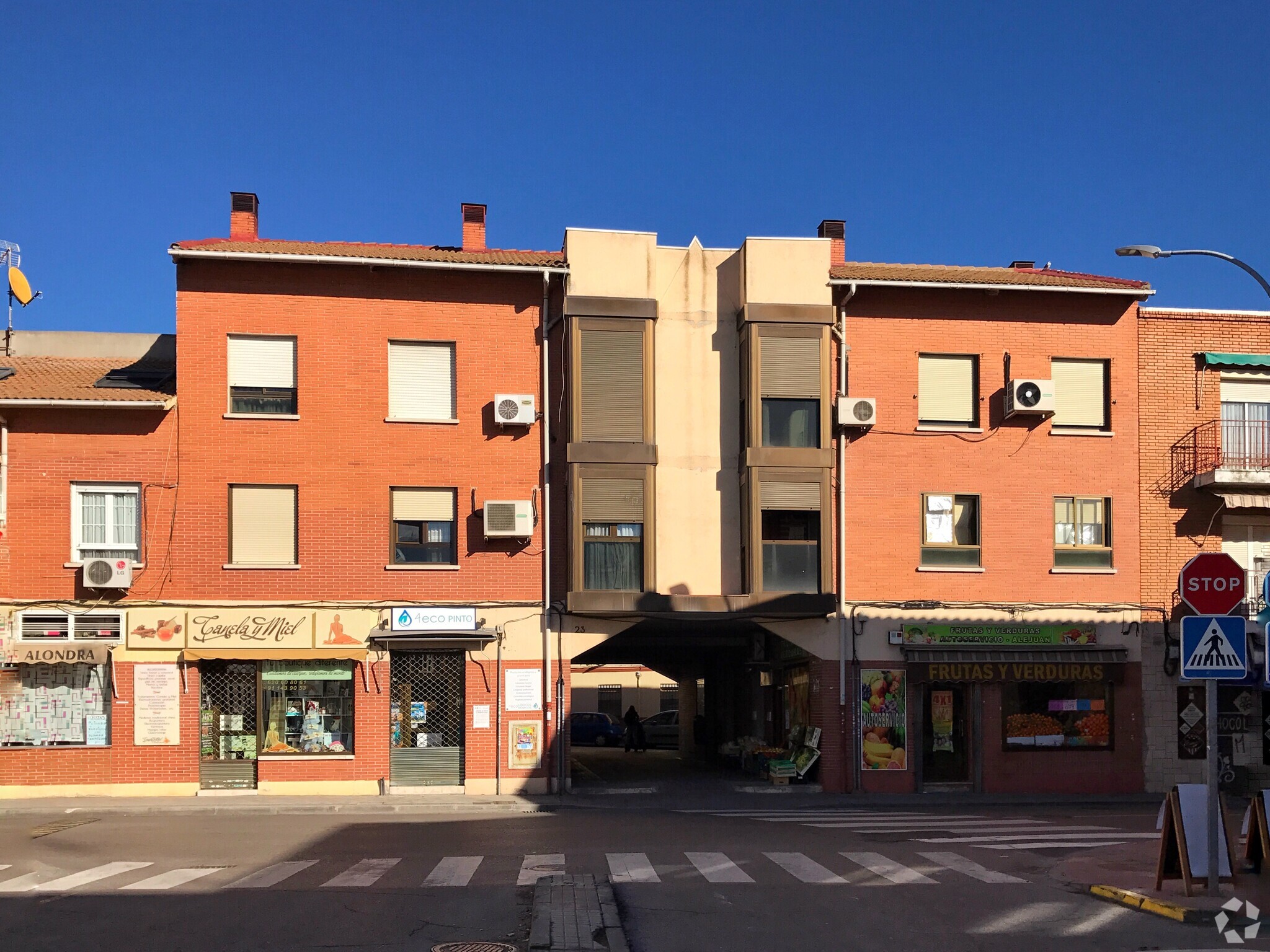 Calle Pedro Faura, 23, Pinto, Madrid for sale Primary Photo- Image 1 of 4