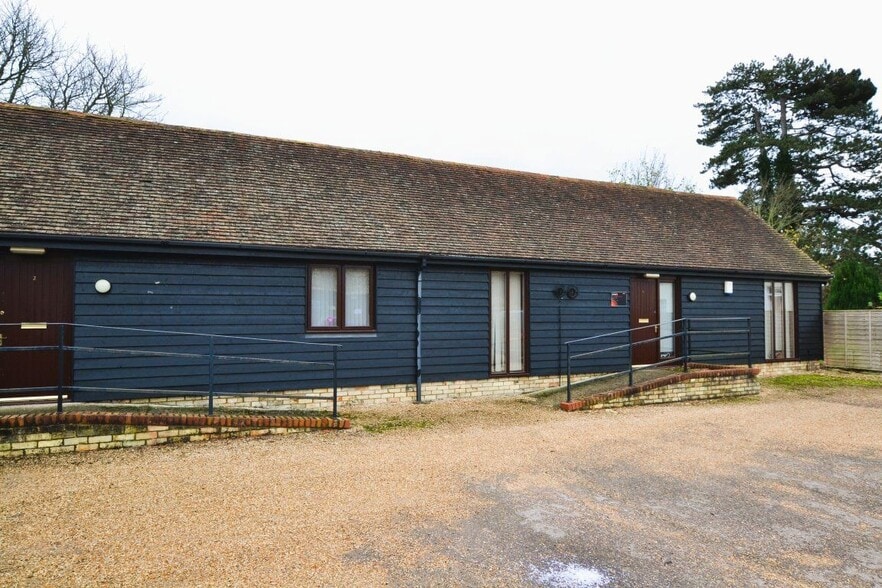 Saltmore Farm, Hinxworth, Nr Baldock, Ashwell for lease - Primary Photo - Image 1 of 6