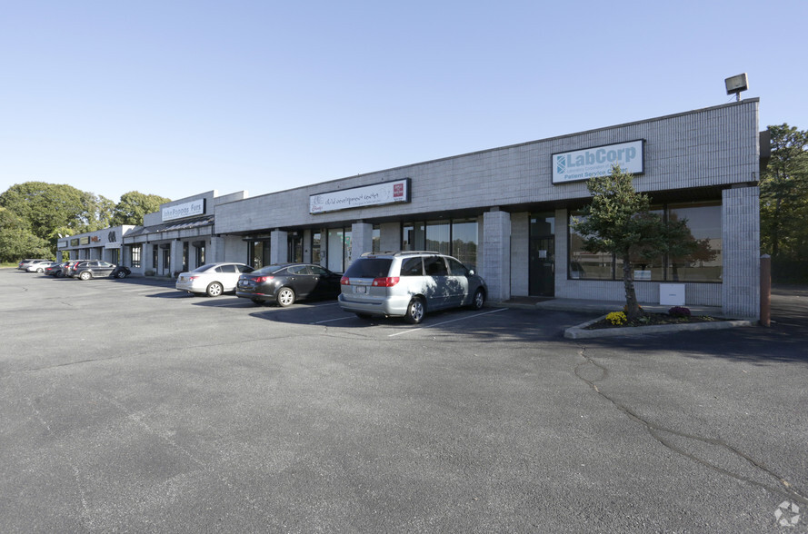 4830-4848 Sunrise Hwy, Sayville, NY for lease - Building Photo - Image 1 of 16