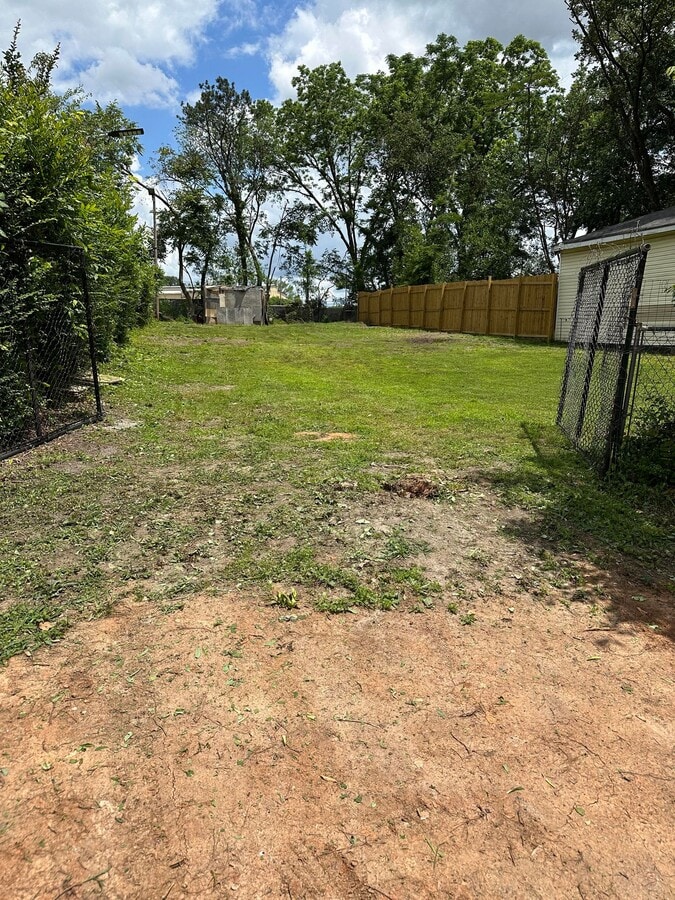 Willingham Dr, East Point, GA 30344