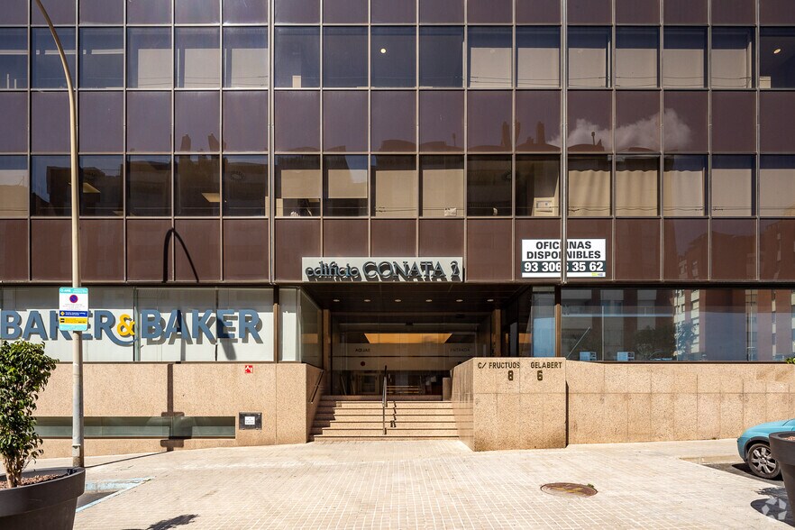 Carrer de Fructuós Gelabert, 6, Sant Joan Despí, Barcelona for lease - Building Photo - Image 3 of 9
