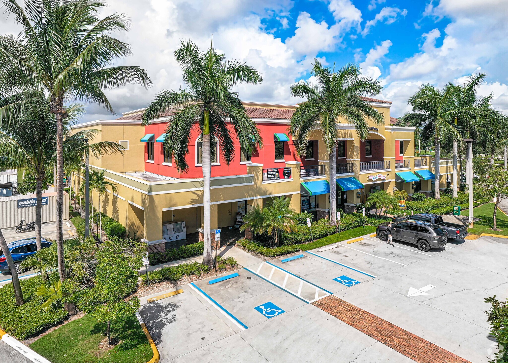 8081 Congress Ave, Boca Raton, FL for lease Primary Photo- Image 1 of 5