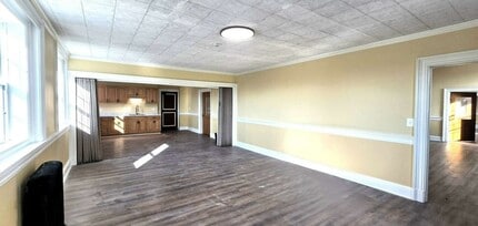 164 Deer Hill Ave, Danbury, CT for lease Interior Photo- Image 2 of 4