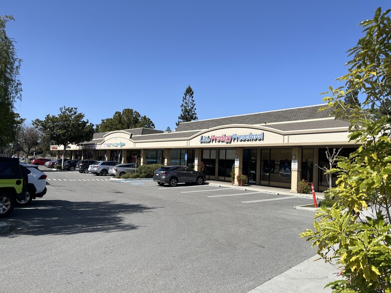 820 E El Camino Real, Mountain View, CA for lease - Building Photo - Image 3 of 8