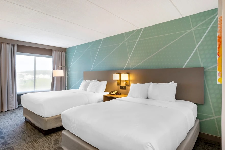 110 Commerce Park Dr, Watertown, NY for sale - Interior Photo - Image 2 of 21