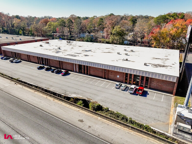 3041 Commerce Way, Atlanta, GA for lease - Building Photo - Image 3 of 8
