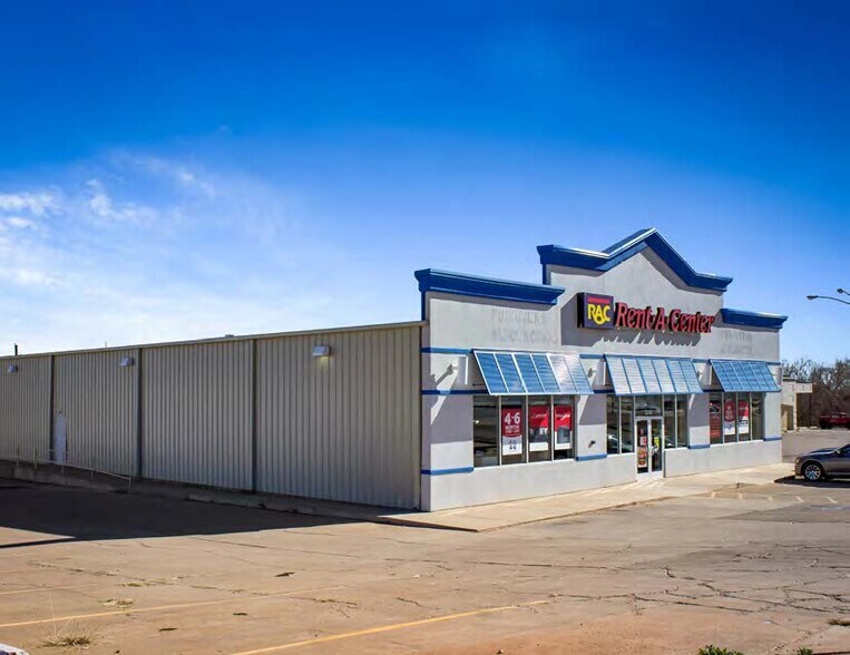 3206 College Ave, Snyder, TX for lease - Building Photo - Image 3 of 6