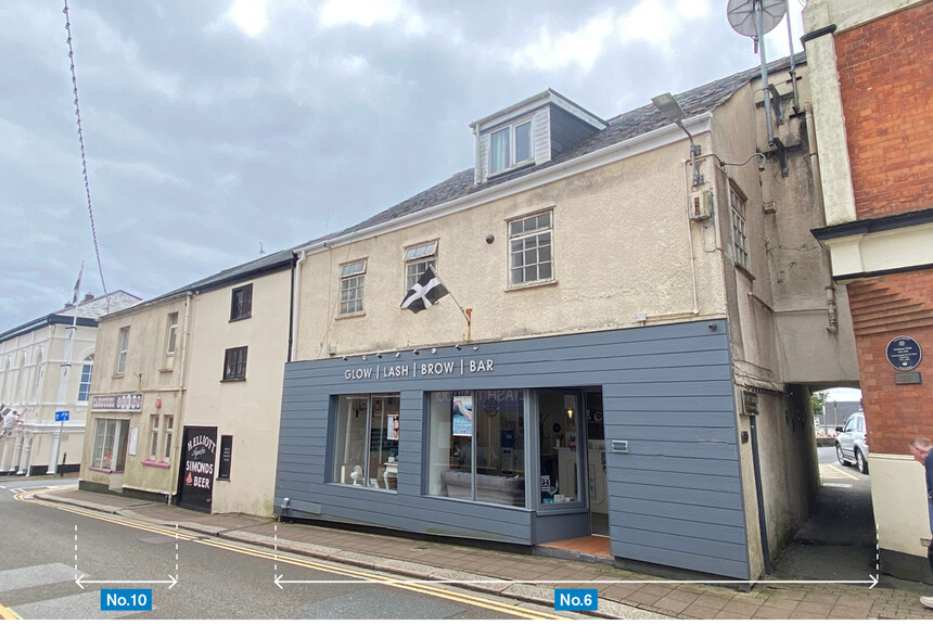 10 Lower Fore St, Saltash for lease - Primary Photo - Image 1 of 3