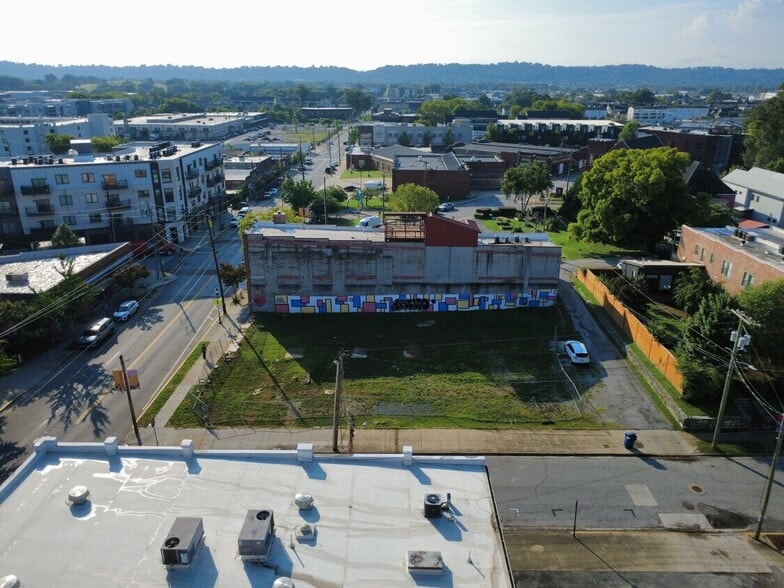 100 E Main St, Chattanooga, TN for sale - Aerial - Image 2 of 4