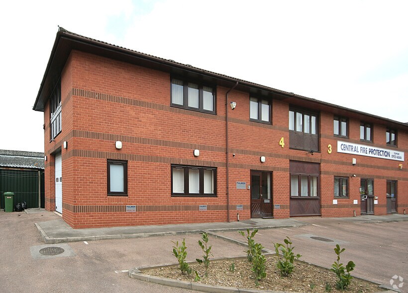 Marsh Ln, Ware for sale - Primary Photo - Image 1 of 1