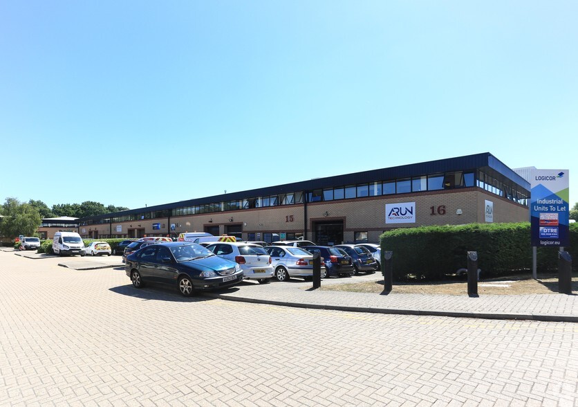 Newton Rd, Crawley for lease - Building Photo - Image 1 of 3