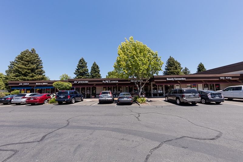 2700 Yulupa Ave, Santa Rosa, CA for lease - Building Photo - Image 2 of 25