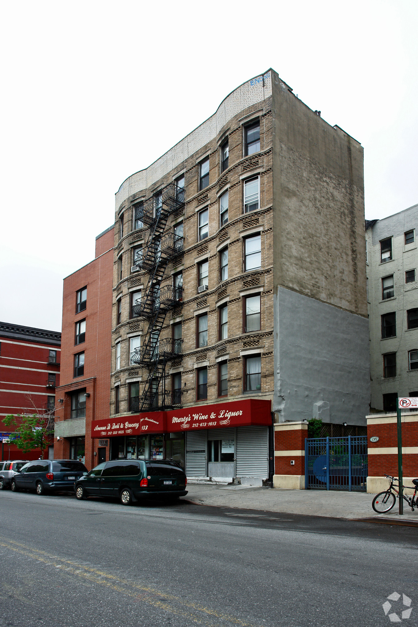 133 Avenue D, New York, NY for sale Primary Photo- Image 1 of 1