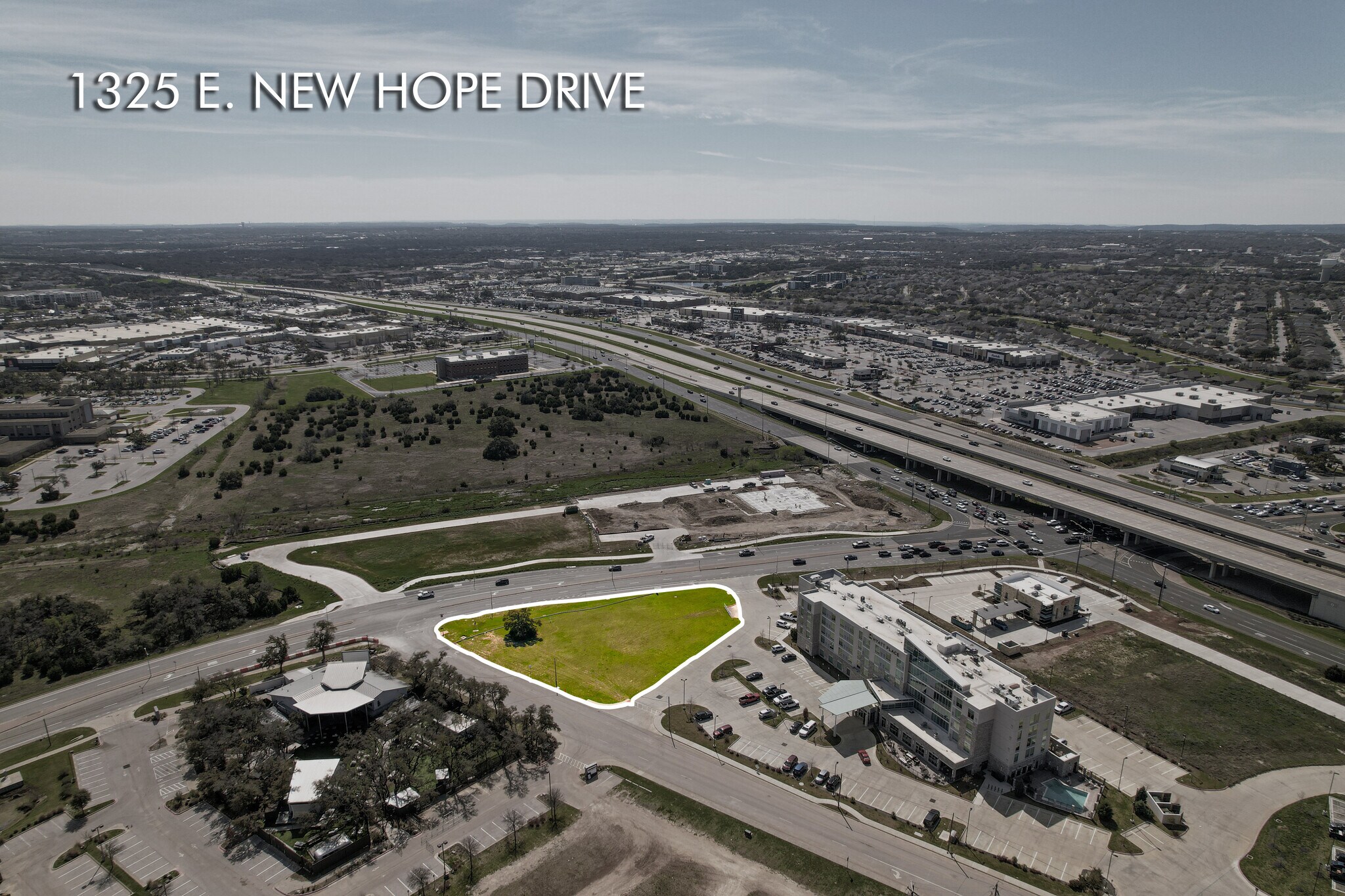 1325 E New Hope Dr, Cedar Park, TX for sale Building Photo- Image 1 of 1