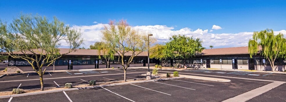 18301 N 79th Ave, Glendale, AZ for lease - Building Photo - Image 1 of 6