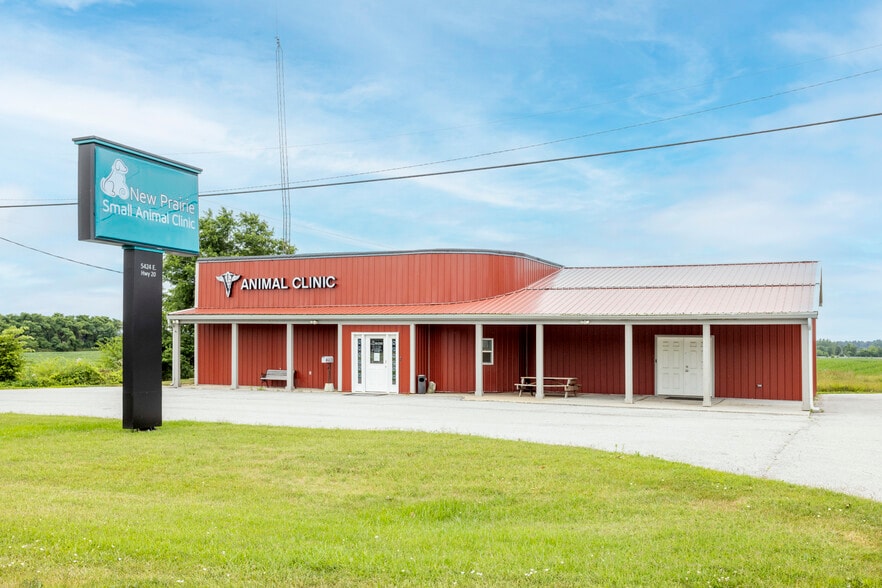 5424 E US Highway 20, Rolling Prairie, IN for sale - Building Photo - Image 2 of 6