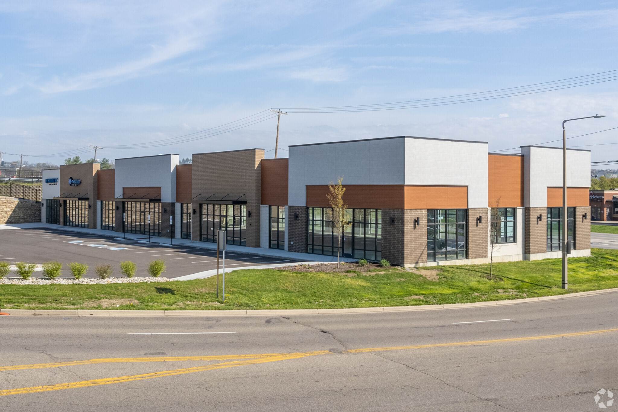 1499 Main St, Hamilton, OH for lease Building Photo- Image 1 of 5