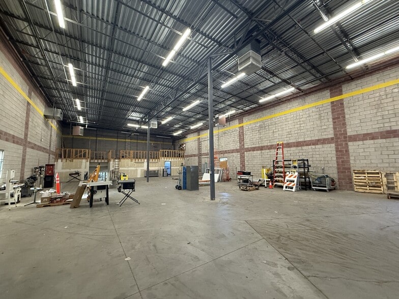 8651 Grant St, Thornton, CO for lease - Building Photo - Image 2 of 18