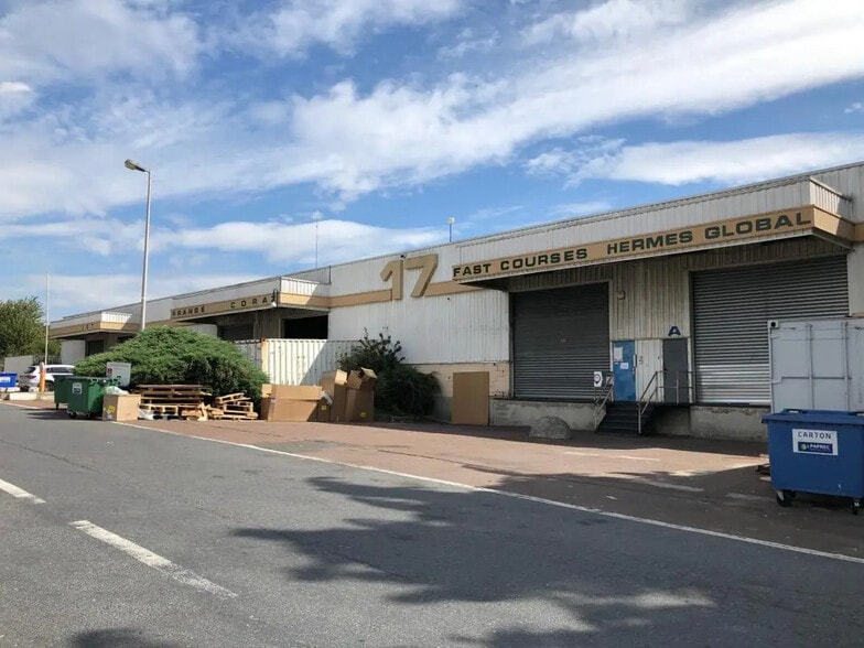 Garonor, Aulnay-sous-Bois for lease - Building Photo - Image 1 of 9