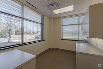 39475 Lewis Dr, Novi, MI for lease Interior Photo- Image 2 of 6