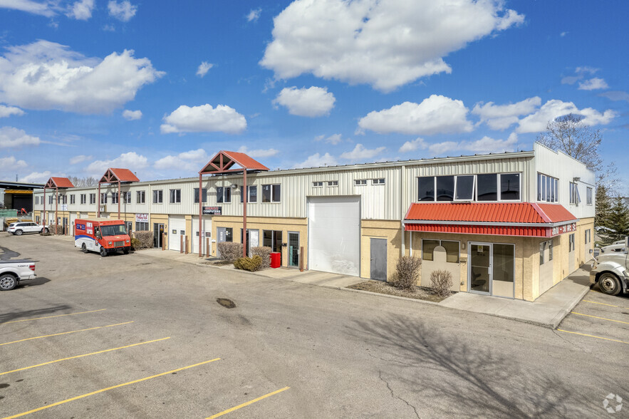 3610 50th Ave SE, Calgary, AB for sale - Primary Photo - Image 1 of 1