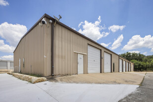 2703 Commerce St, Marble Falls TX - Warehouse