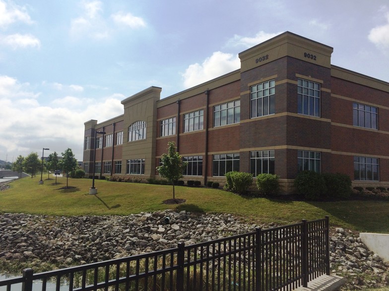 9032 Union Centre Blvd, West Chester, OH for lease - Building Photo - Image 1 of 5