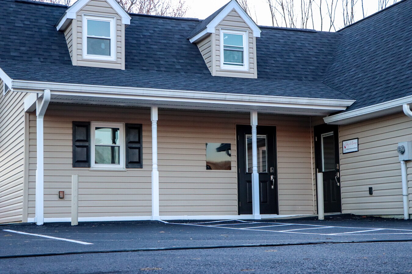 13709 Maugansville Rd, Hagerstown, MD 21740