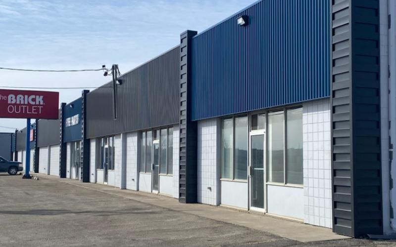 912 Park St, Regina, SK for lease - Building Photo - Image 2 of 2