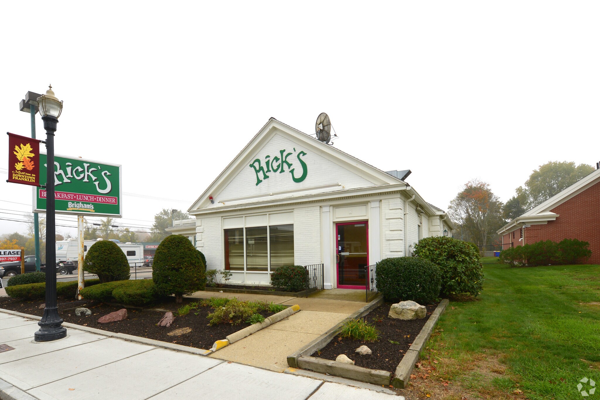 28 W Central St, Franklin, MA for sale Building Photo- Image 1 of 1