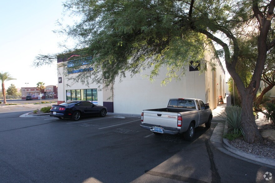 8846 S Eastern Ave, Las Vegas, NV for sale - Building Photo - Image 2 of 6