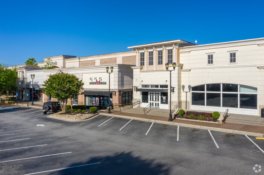 312 Newnan Crossing Byp, Newnan, GA for lease - Building Photo - Image 3 of 5