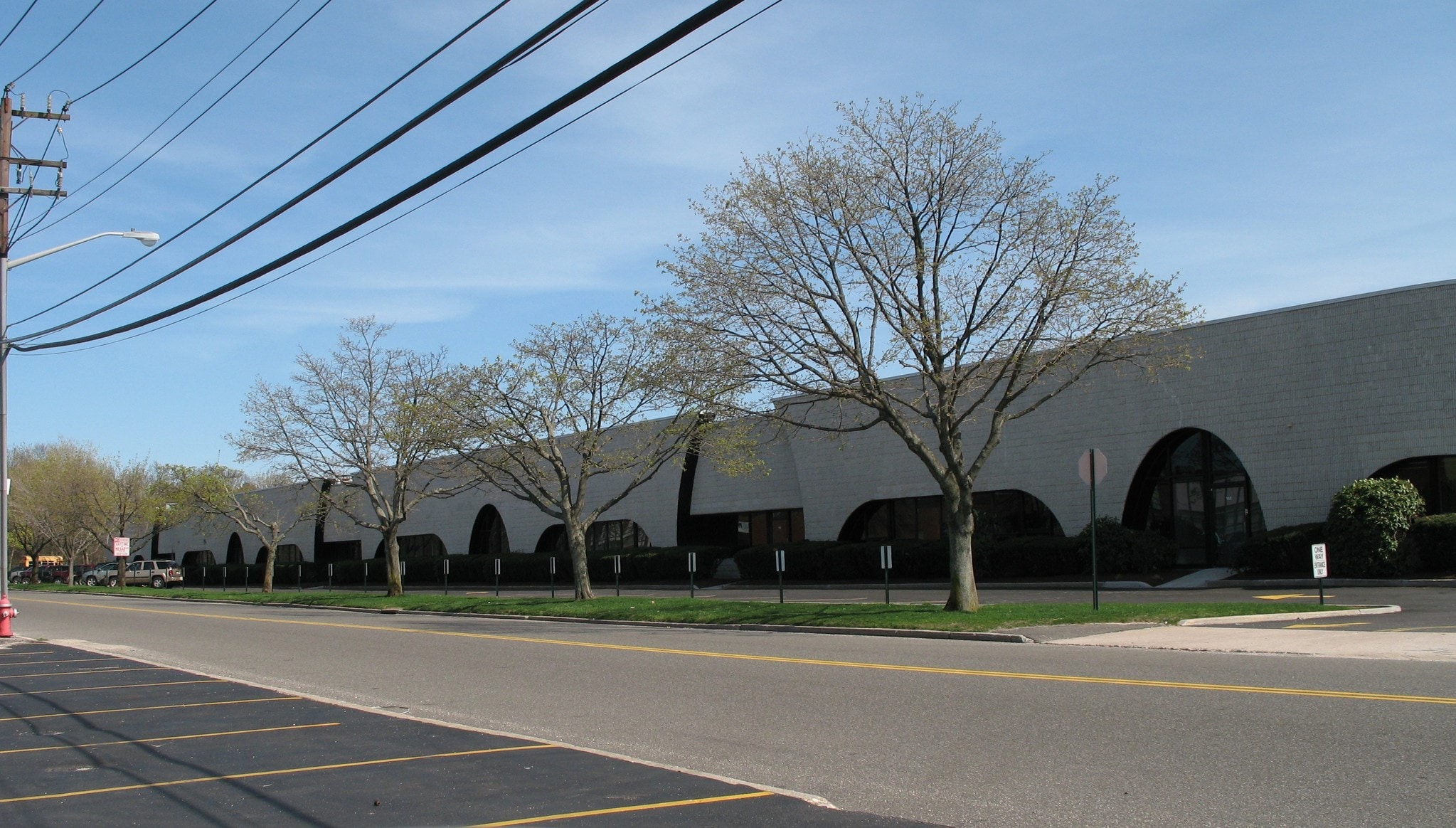 148 174 Milbar Blvd Farmingdale - 148 174 Milbar Blvd Farmingdale NY Primary Photo 1 LargeHighDefinition