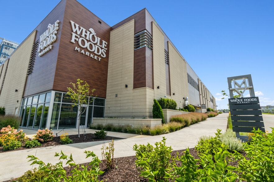 4710 Madison Yards Way, Madison, WI for sale - Building Photo - Image 1 of 14