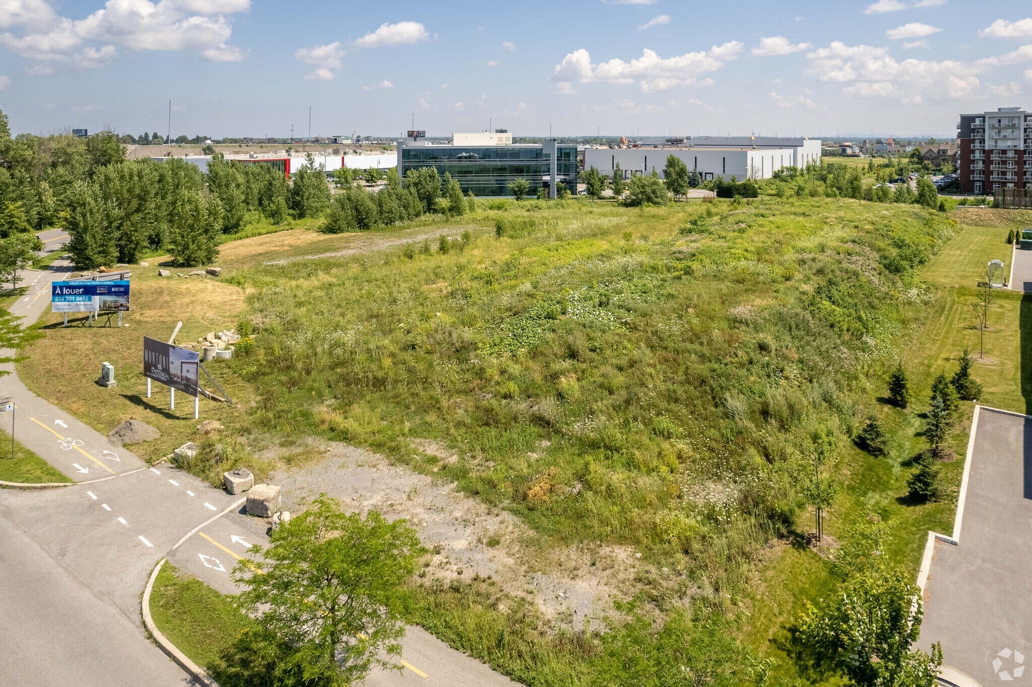 3665 Av Grandes Tourelles, Boisbriand, QC for lease Primary Photo- Image 1 of 12