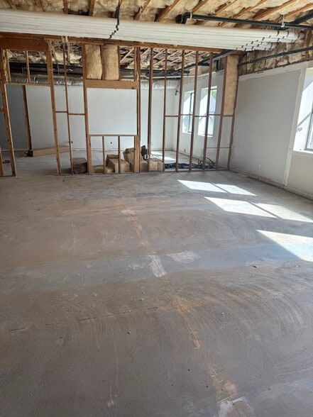 502 S State St, Orem, UT for lease - Building Photo - Image 3 of 8