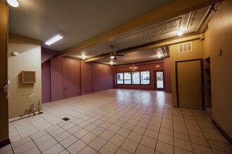 4517-4525 S Kingshighway St, Saint Louis, MO for lease Interior Photo- Image 2 of 11