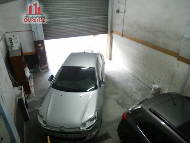 Retail in Ourense, Orense for lease Building Photo- Image 1 of 4
